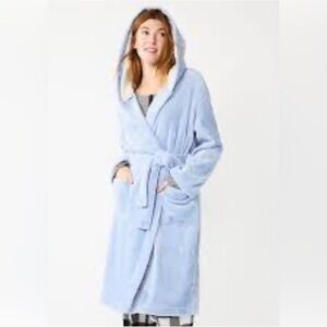 Cozy Blue Hooded Bathrobe
